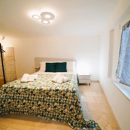 Domus Lapis - Con Terrazza Panoramica Villa Ostuni Eksteriør bilde