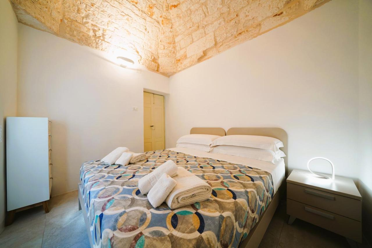Domus Lapis - Con Terrazza Panoramica Villa Ostuni Eksteriør bilde
