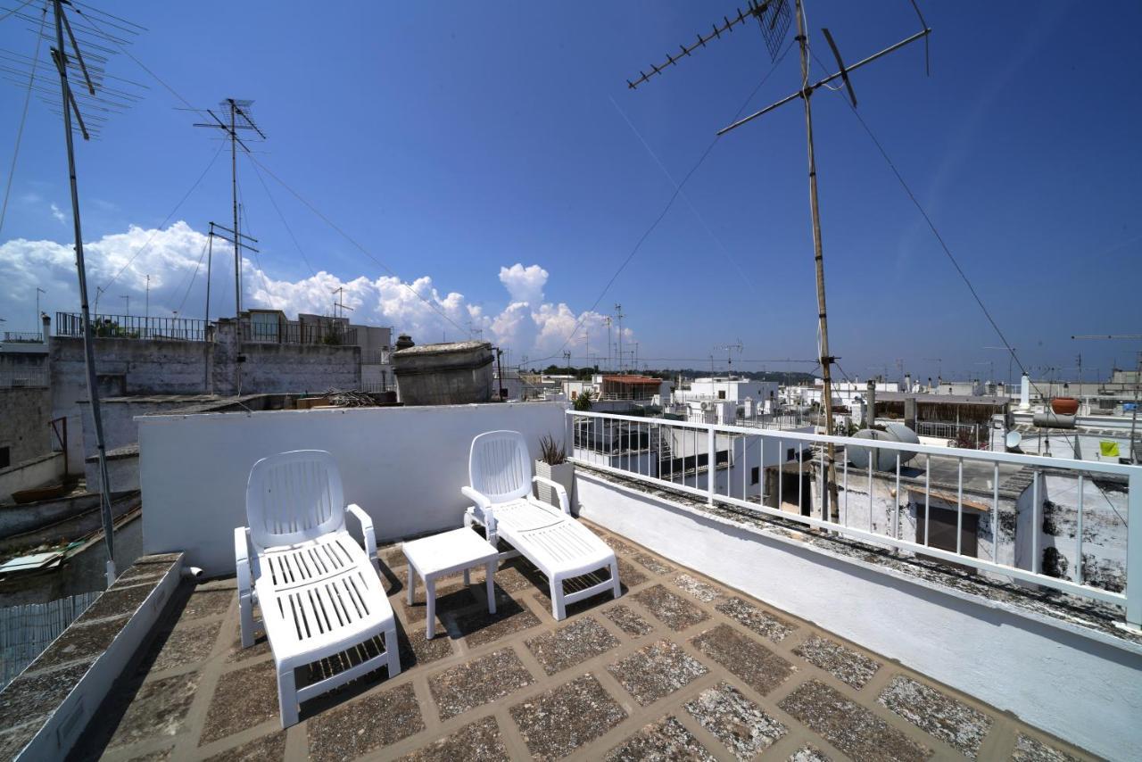 Domus Lapis - Con Terrazza Panoramica Villa Ostuni Eksteriør bilde