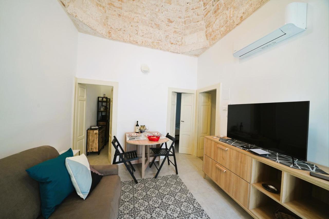 Domus Lapis - Con Terrazza Panoramica Villa Ostuni Eksteriør bilde